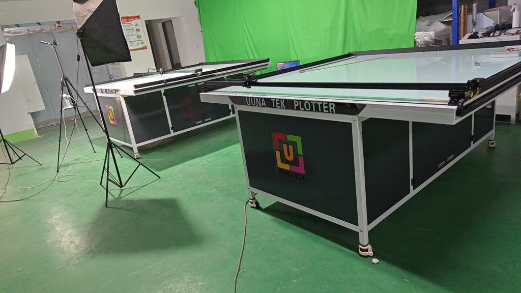 UUNA TEK 3.0 - Robots de Traçage Tout-en-Un Haut de Gamme Pré-assemblés pour Dessin, Tailles 2X1.25M/2X2M/2X4M